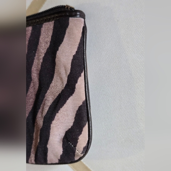 COACH MADISON ZEBRA PRINT SMALL WRISTLET BLACK BROWN CREAM - Picture 5 of 8